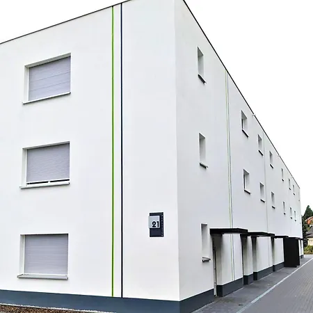 Mit Kueche Und 2 Einzelbetten, Duschbad, Parkplatz Und Ruhig Gelegen, Ada3 Kulmbach