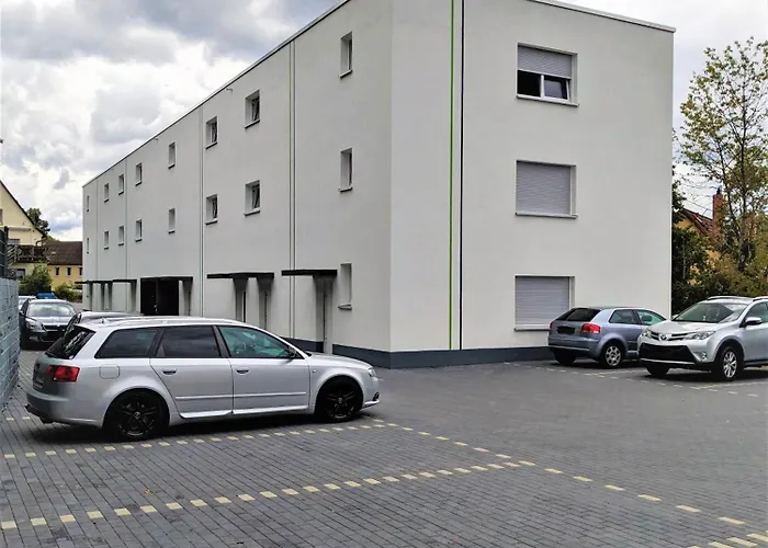 Appartement Mit Kueche, 2 Einzelbetten, Dusche, Parkplatz, Schnellem Internet, Ada3 *
