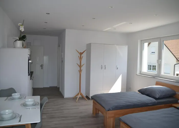 Mit Kueche, 2 Einzelbetten, Dusche, Parkplatz, Schnellem Internet, Ada3 Appartement *